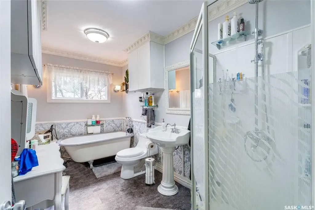 111 Main Street Fletts Springs Rm No. 429 SK S0K 3V0