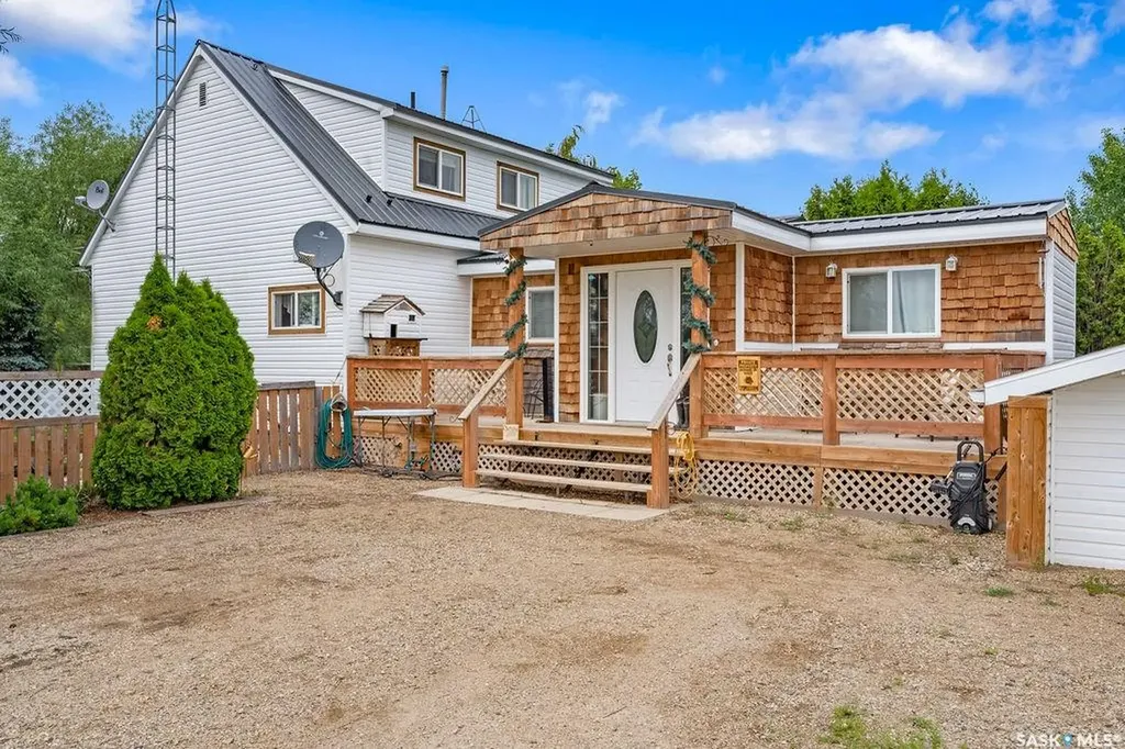 111 Main Street Fletts Springs Rm No. 429 SK S0K 3V0