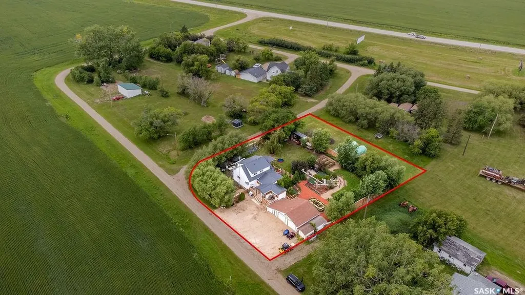 111 Main Street Fletts Springs Rm No. 429 SK S0K 3V0