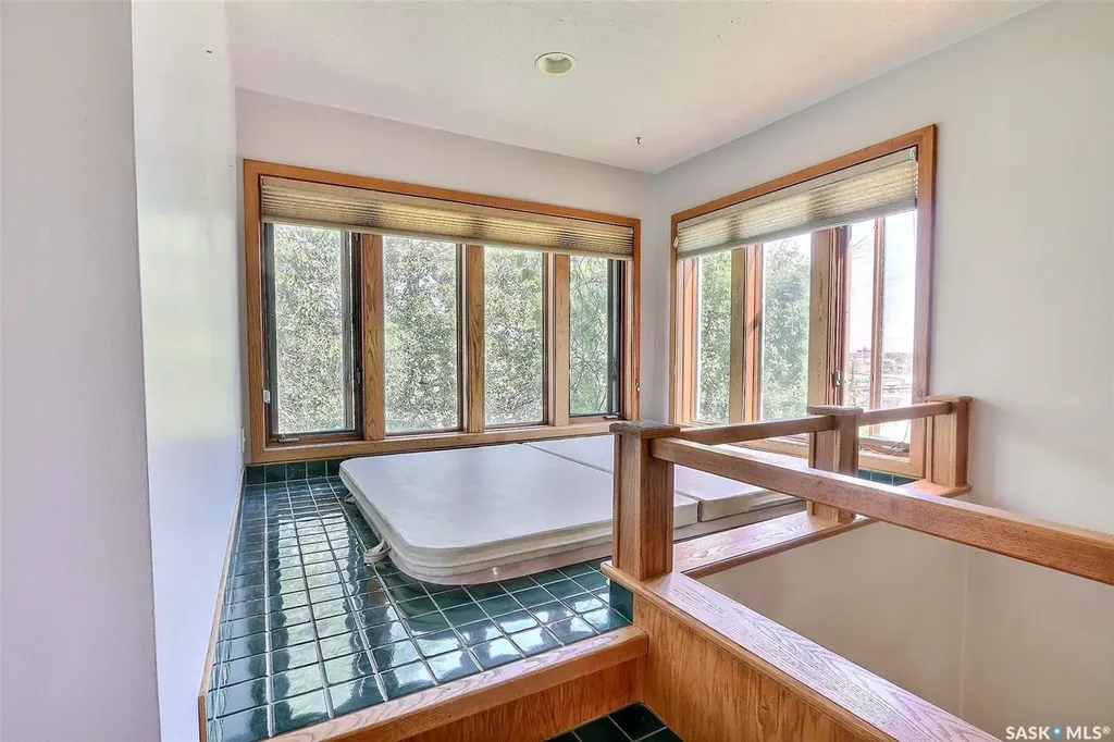 407 18th Street W Prince Albert SK S6V 4A4