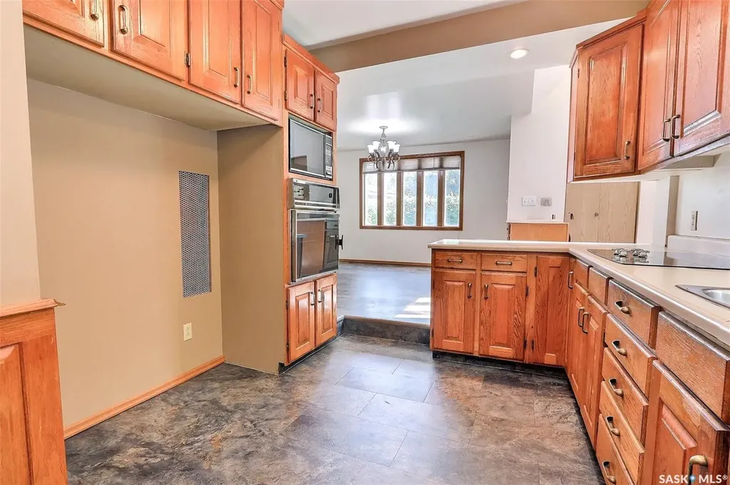 407 18th Street W Prince Albert SK S6V 4A4