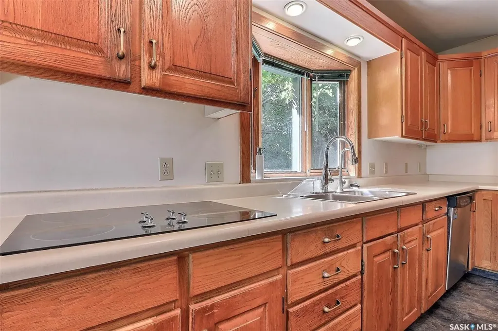 407 18th Street W Prince Albert SK S6V 4A4