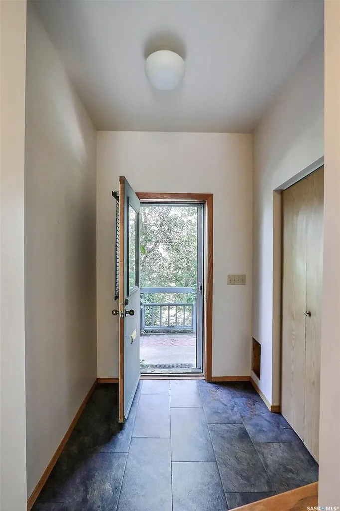 407 18th Street W Prince Albert SK S6V 4A4