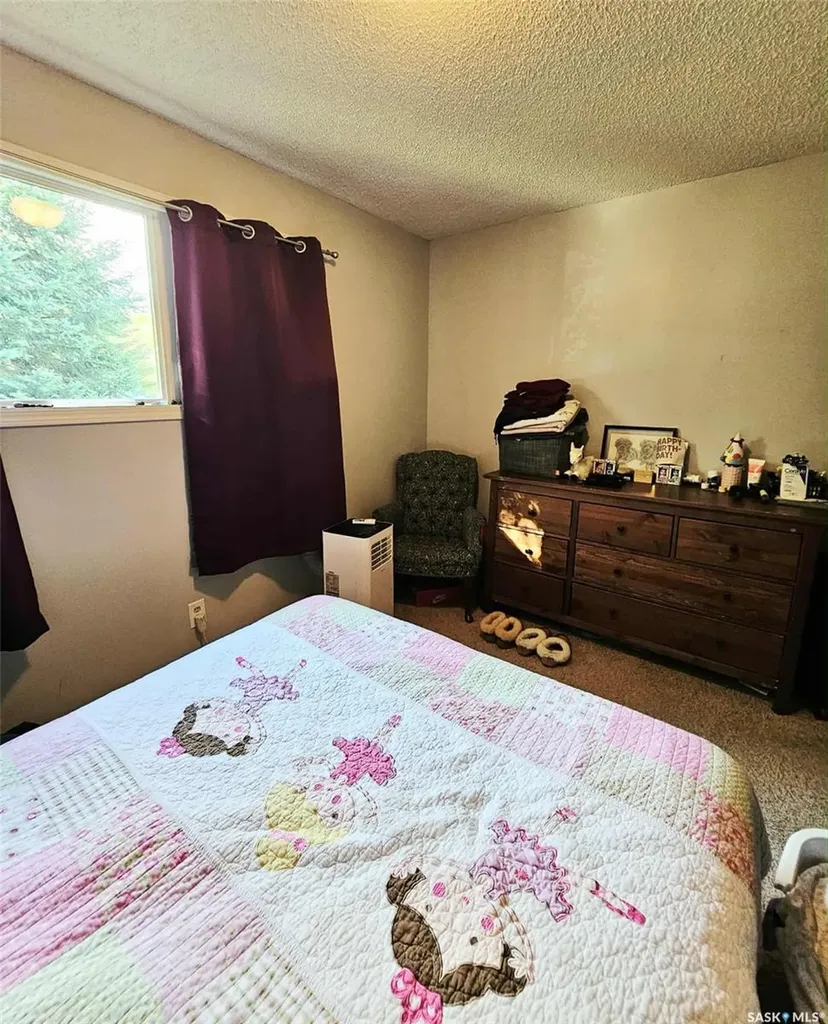 300 4th Street Bredenbury SK S0A 0H0