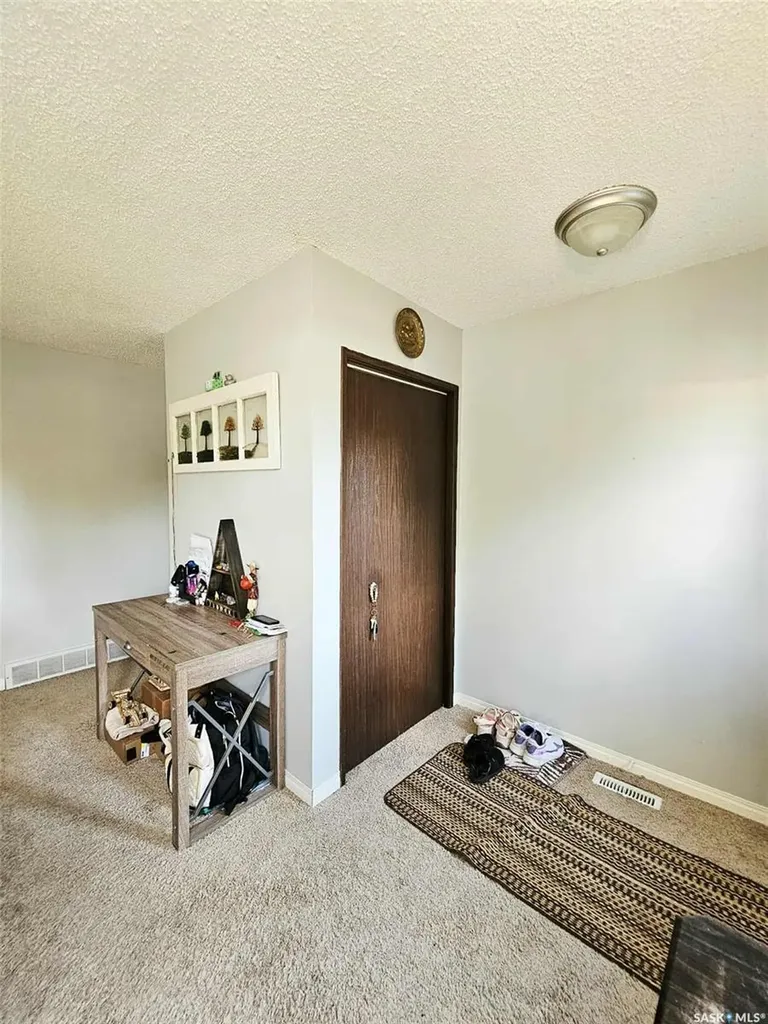 300 4th Street Bredenbury SK S0A 0H0