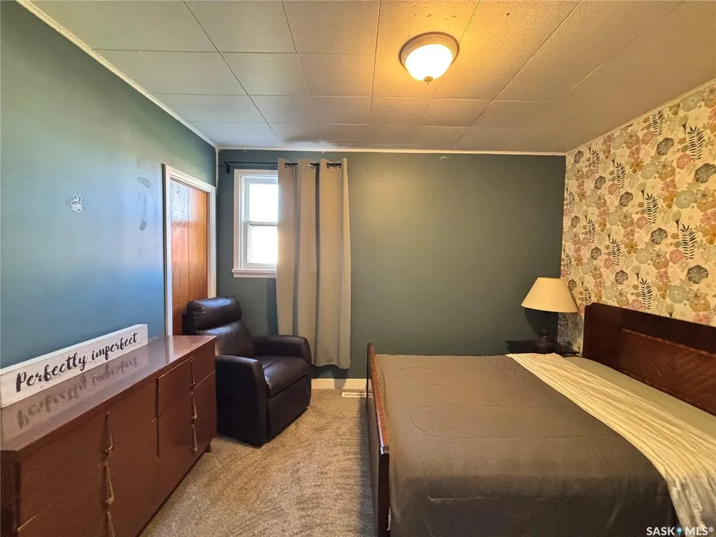 780 Railway Avenue Elbow SK S0H 1J0