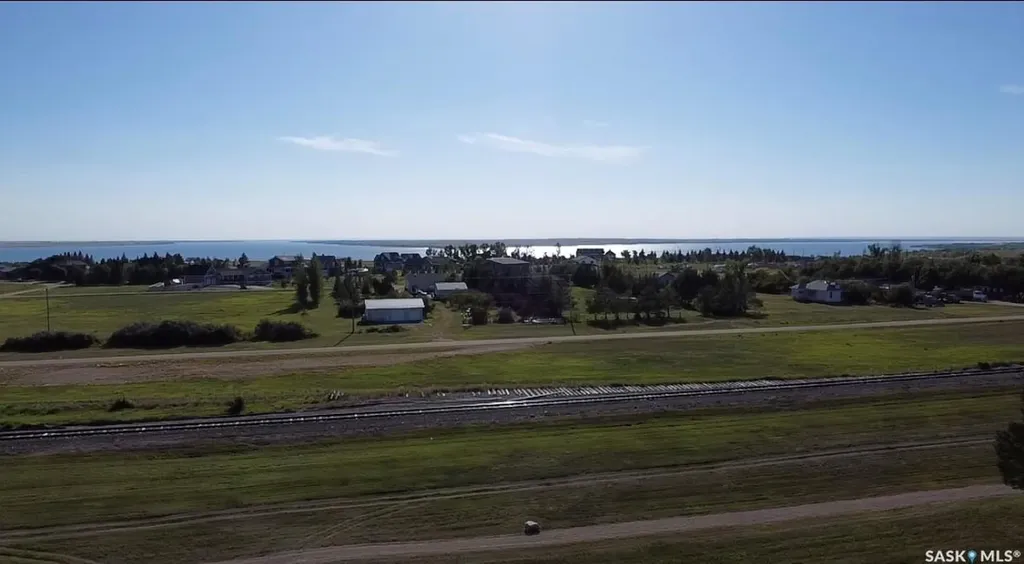 780 Railway Avenue Elbow SK S0H 1J0