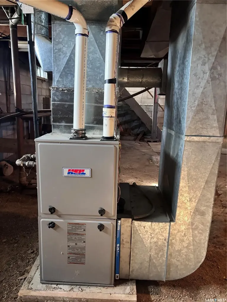 780 Railway Avenue Elbow SK S0H 1J0