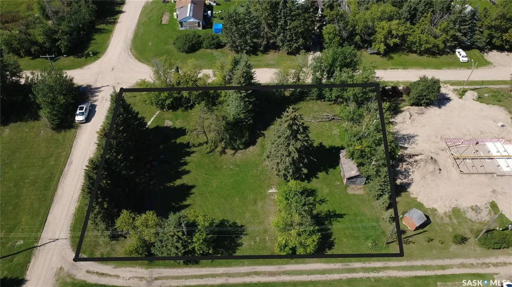 14-16 1st Avenue Paddockwood SK S0J 1Z0