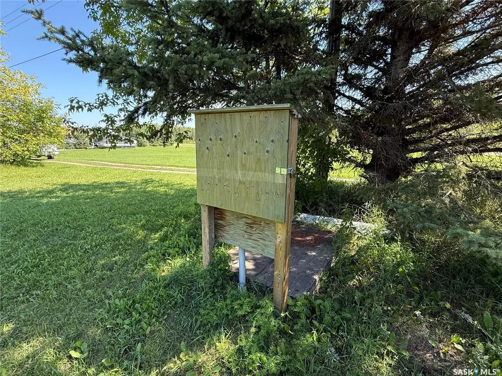 14-16 1st Avenue Paddockwood SK S0J 1Z0