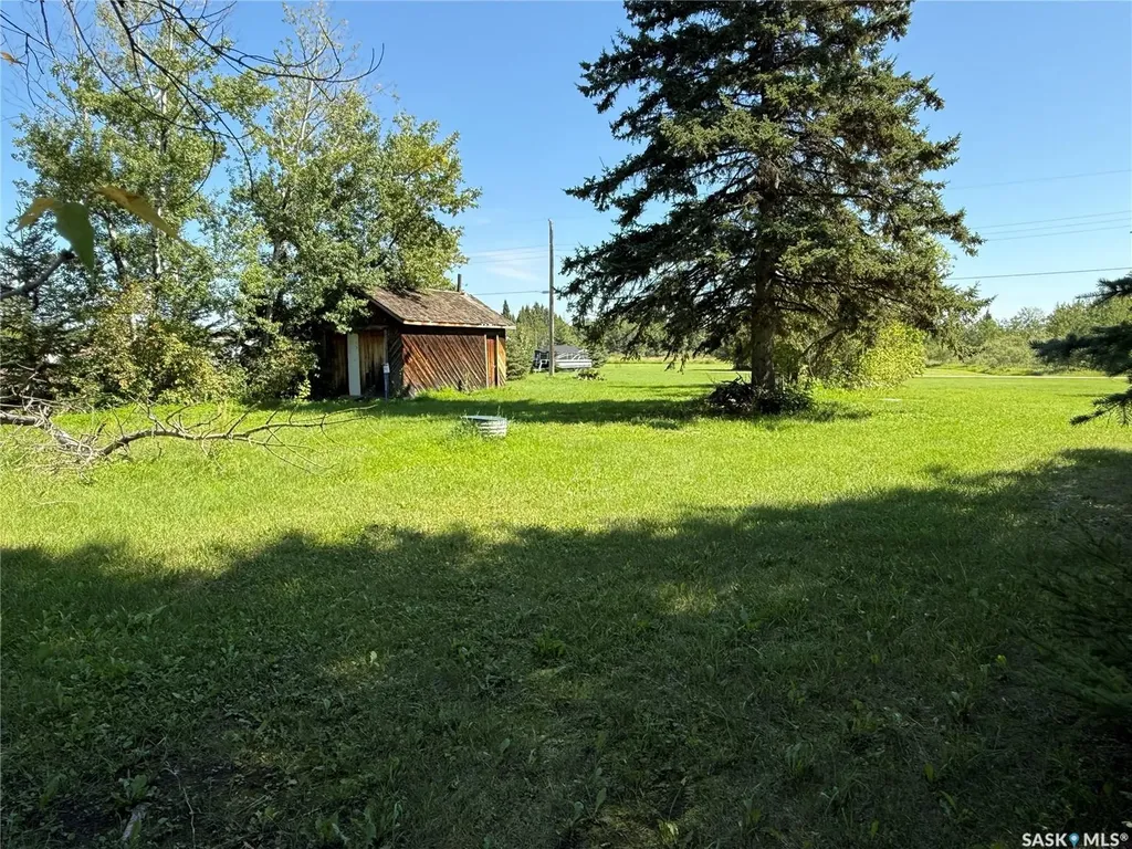 14-16 1st Avenue Paddockwood SK S0J 1Z0