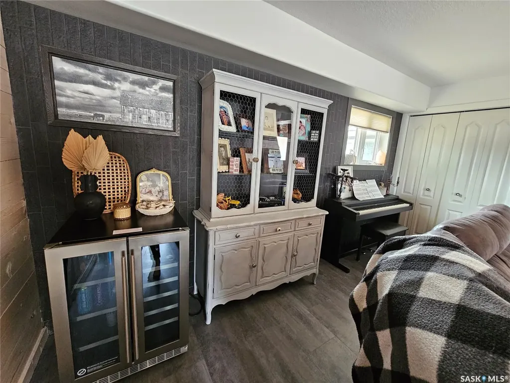 398 5th Avenue E Unity SK S0K 4L0
