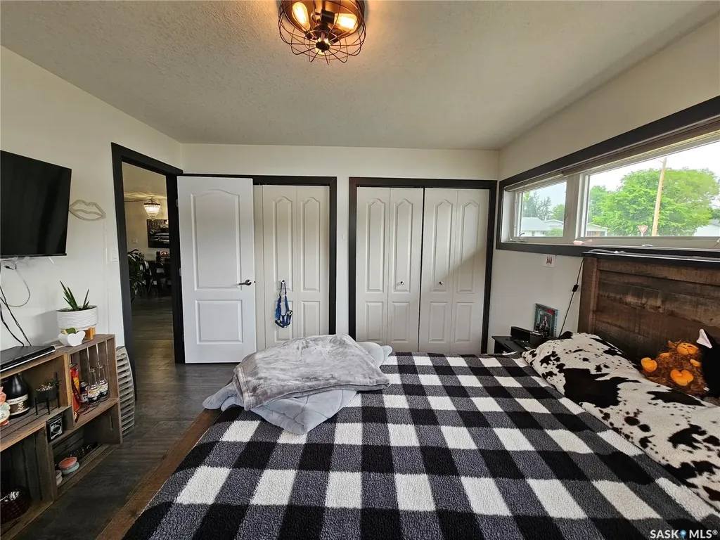 398 5th Avenue E Unity SK S0K 4L0