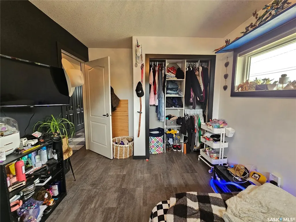 398 5th Avenue E Unity SK S0K 4L0