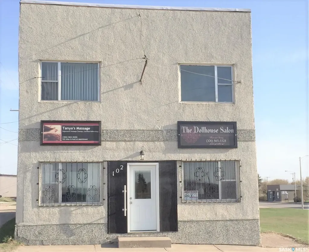101 Railway Avenue Hudson Bay SK S0E 0Y0