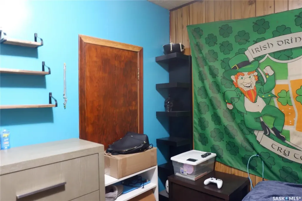 221 7th Avenue W Assiniboia SK S0H 0B0