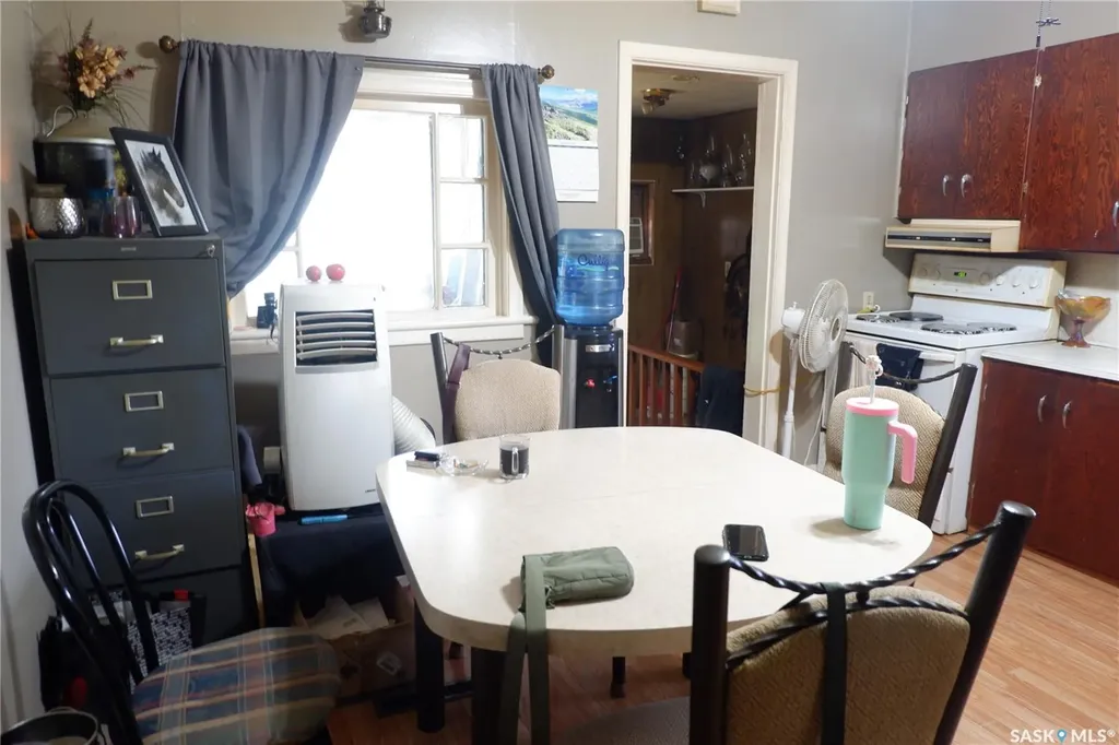 221 7th Avenue W Assiniboia SK S0H 0B0