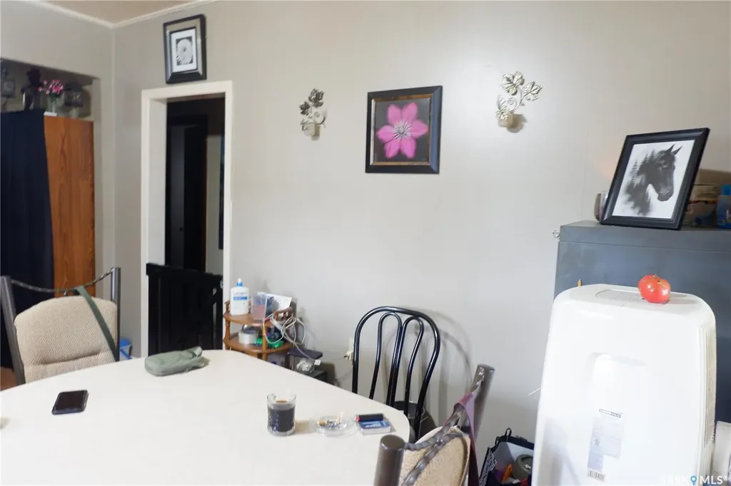 221 7th Avenue W Assiniboia SK S0H 0B0