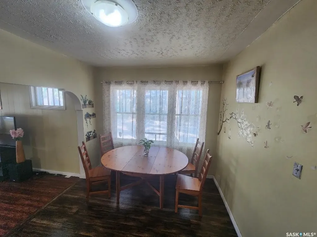 3303 Dewdney Avenue Regina SK S4T 0Y9