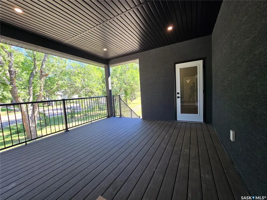 3 Kenney Crescent Weyburn SK S4H 0K5