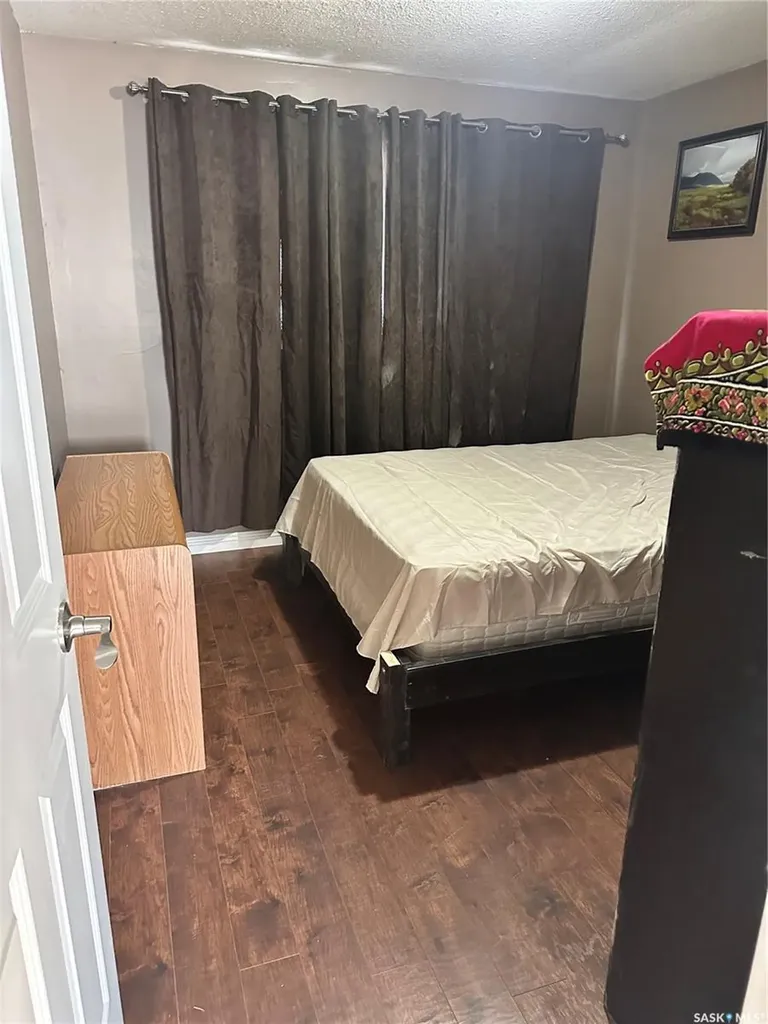 216 1st Street W Carnduff SK S0C 0S0