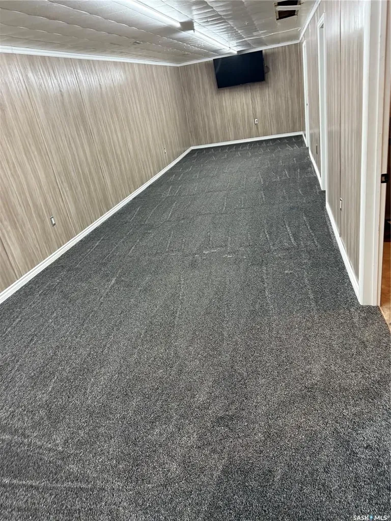 216 1st Street W Carnduff SK S0C 0S0