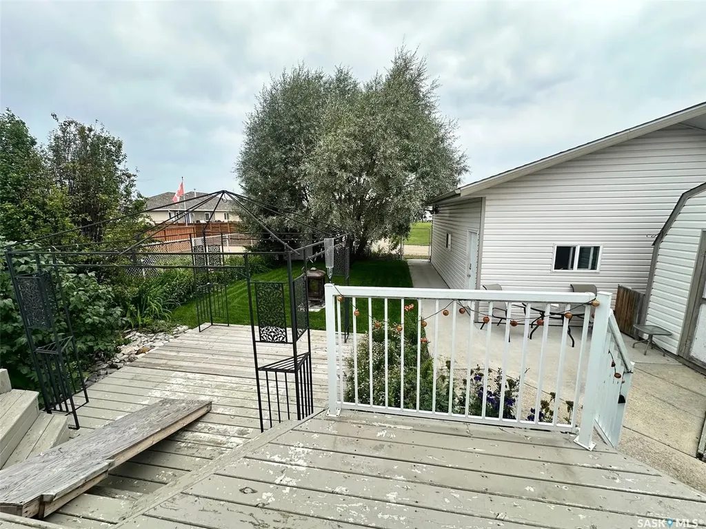 536 5th Avenue Hudson Bay SK S0E 0E0