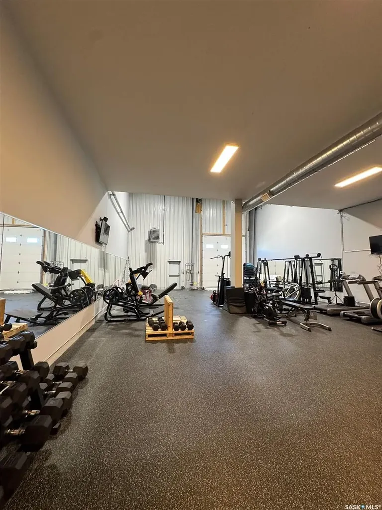 412 Dewdney Avenue Regina SK S4N 0E9