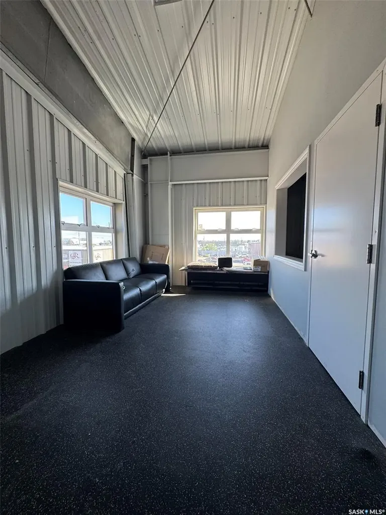 412 Dewdney Avenue Regina SK S4N 0E9