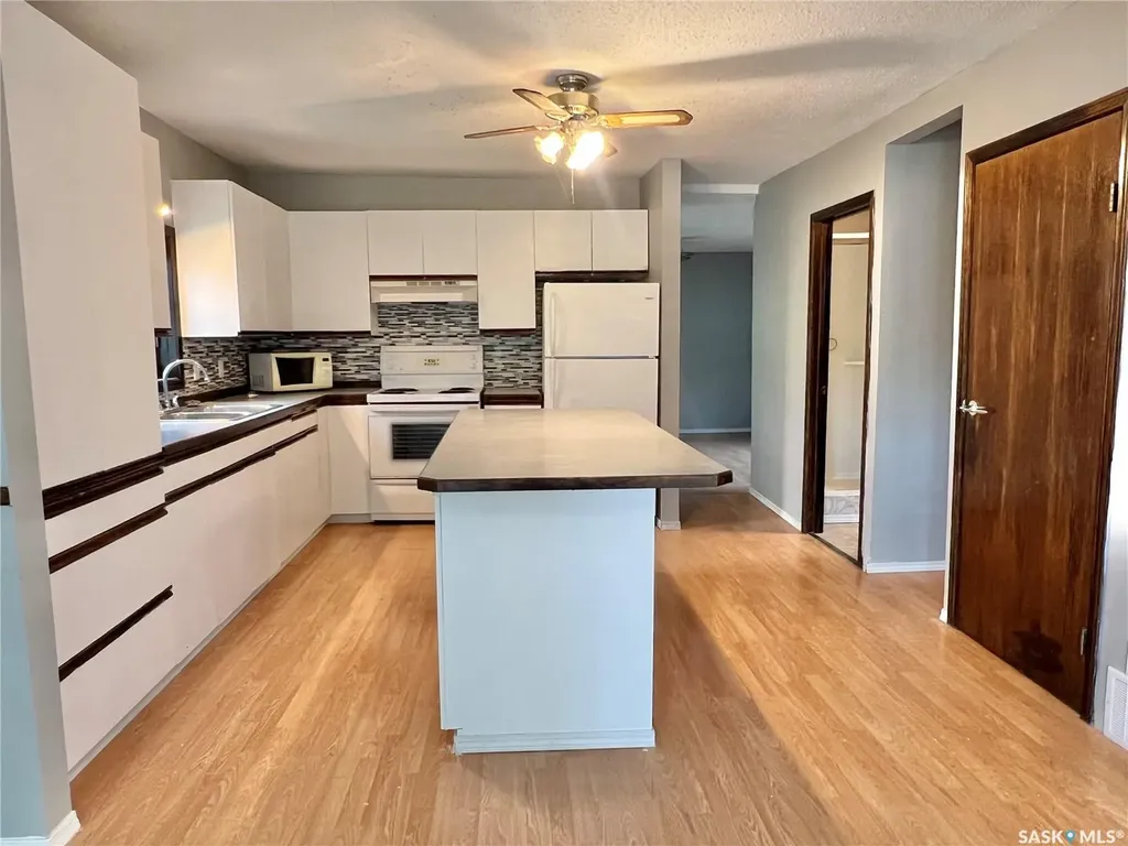 211 2nd Avenue S Melfort SK S0E 1A0