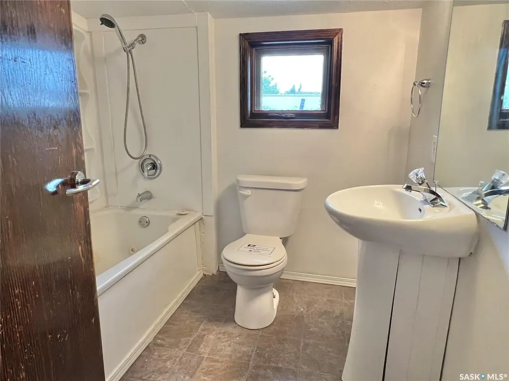 211 2nd Avenue S Melfort SK S0E 1A0