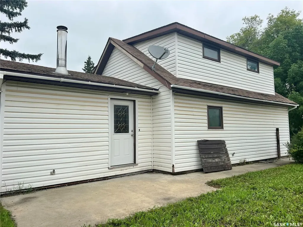 211 2nd Avenue S Melfort SK S0E 1A0