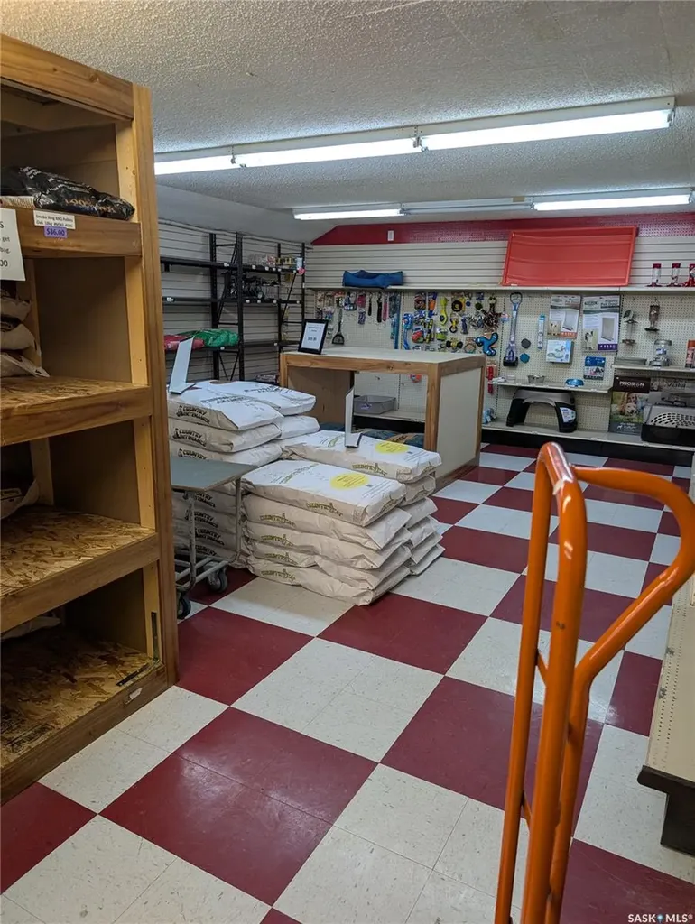435 Main Street Foam Lake SK S0A 1A0