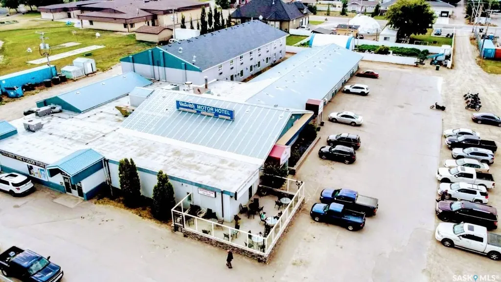 902 Main Street Biggar SK S0K 0M0