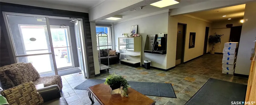 902 Main Street Biggar SK S0K 0M0