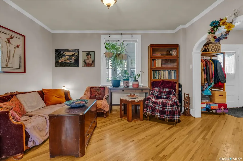 2152 Rae Street Regina SK S4T 2E7