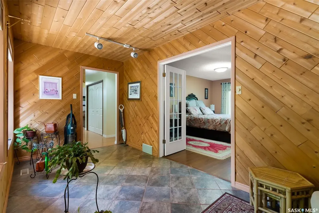 106 Shaw Drive Regina Beach SK S0G 4C0
