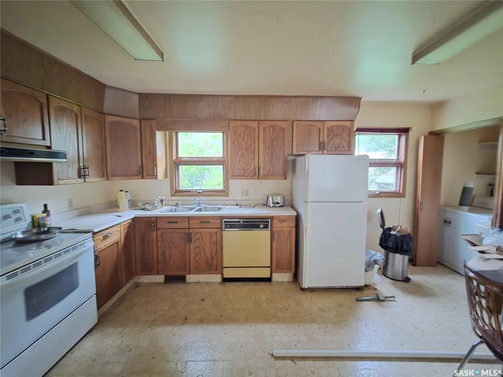 227 Main Street Hazenmore SK S0N 1C0