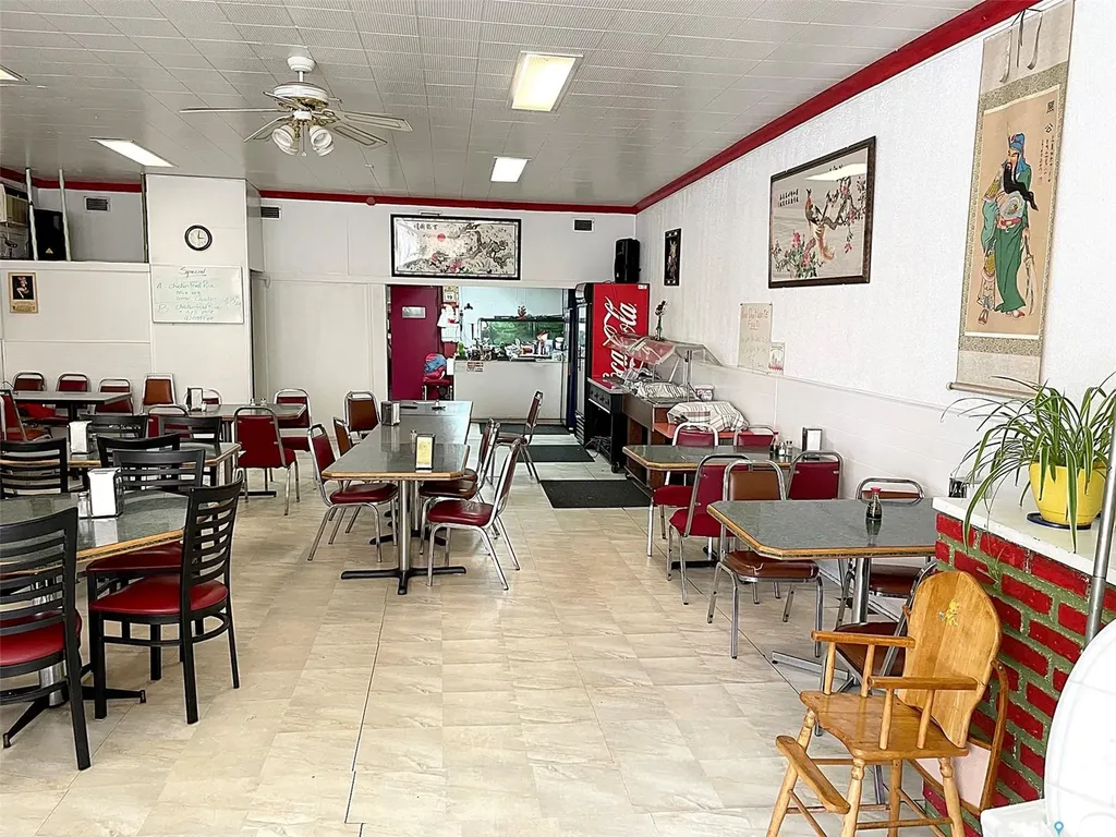 407 Main Street Gravelbourg SK S0H 1X0