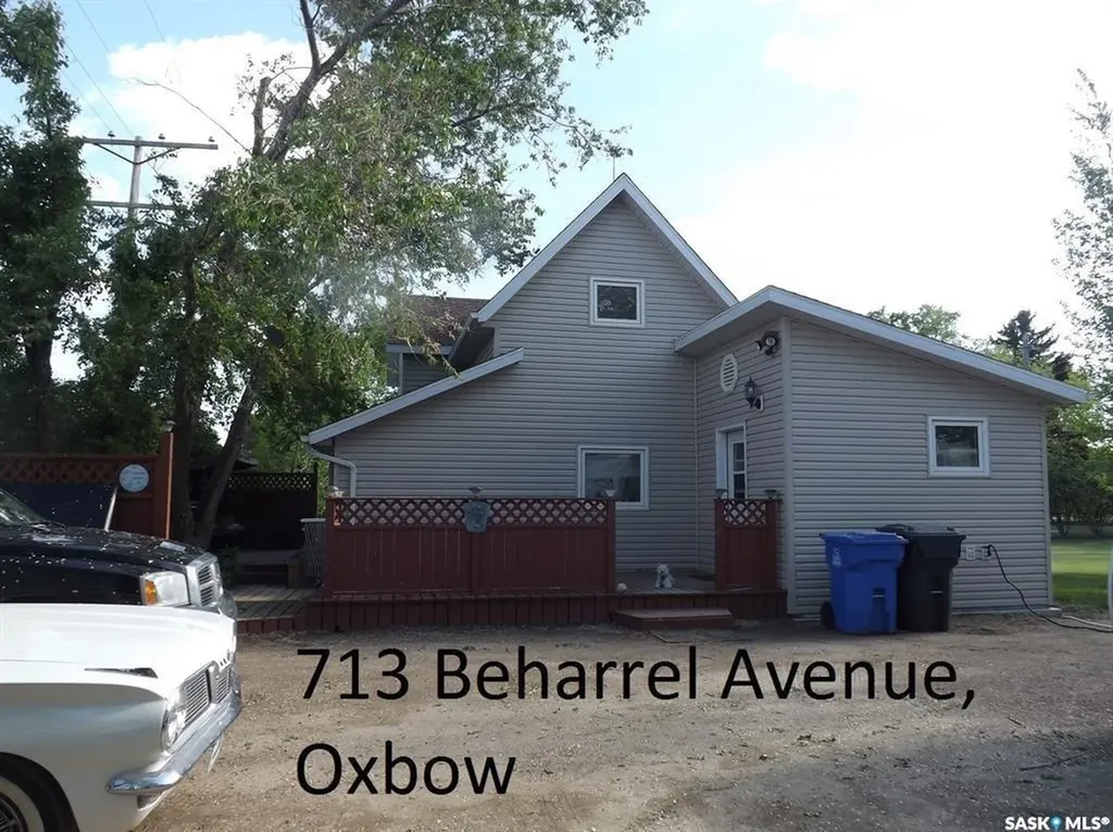 713 Beharrel Street Oxbow SK S0C 2B0