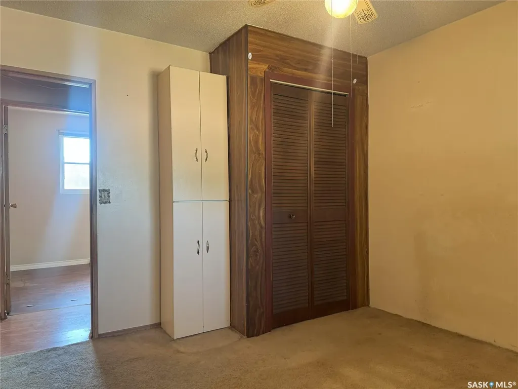 209 Francis Street Francis SK S0G 1V0