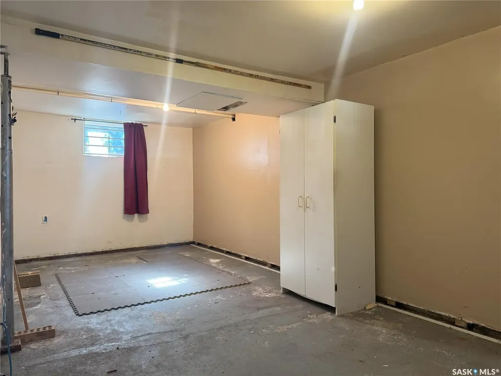 209 Francis Street Francis SK S0G 1V0