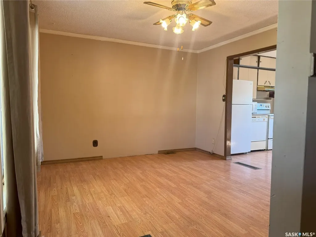 209 Francis Street Francis SK S0G 1V0