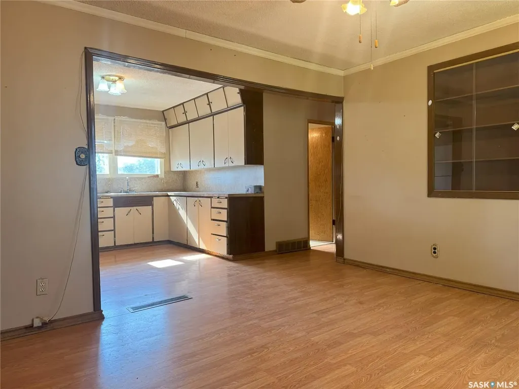 209 Francis Street Francis SK S0G 1V0