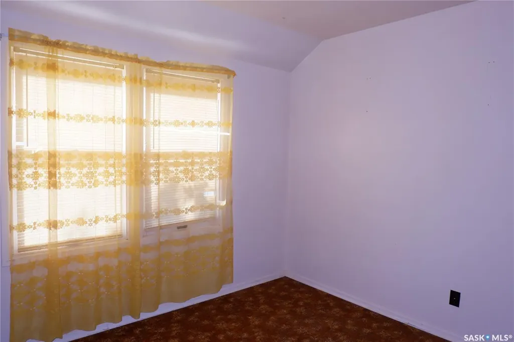 113 2nd Avenue W Mossbank SK S0H 3G0