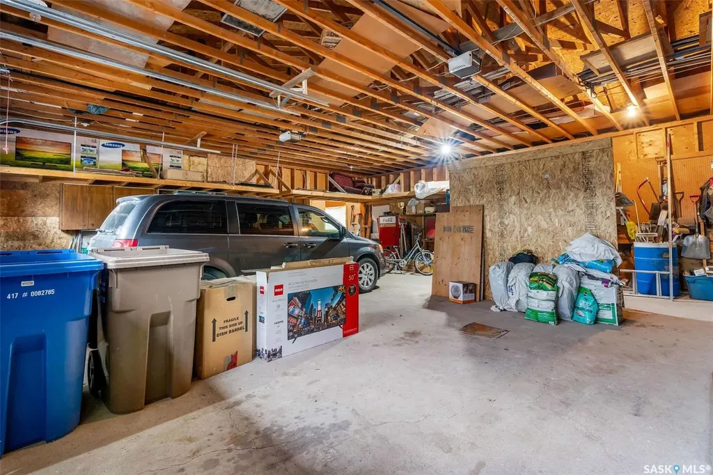 100 Bartlett Avenue Kinistino SK S0J 0H1