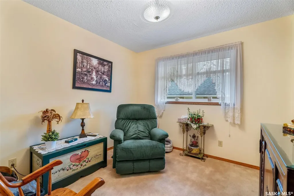 100 Bartlett Avenue Kinistino SK S0J 0H1