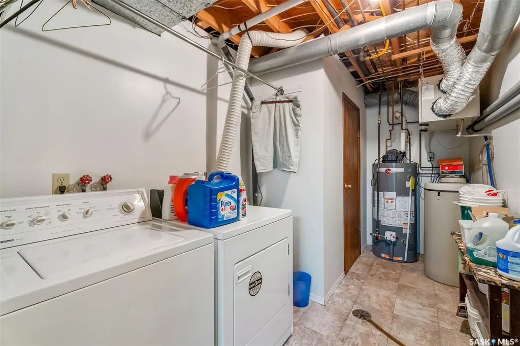 100 Bartlett Avenue Kinistino SK S0J 0H1