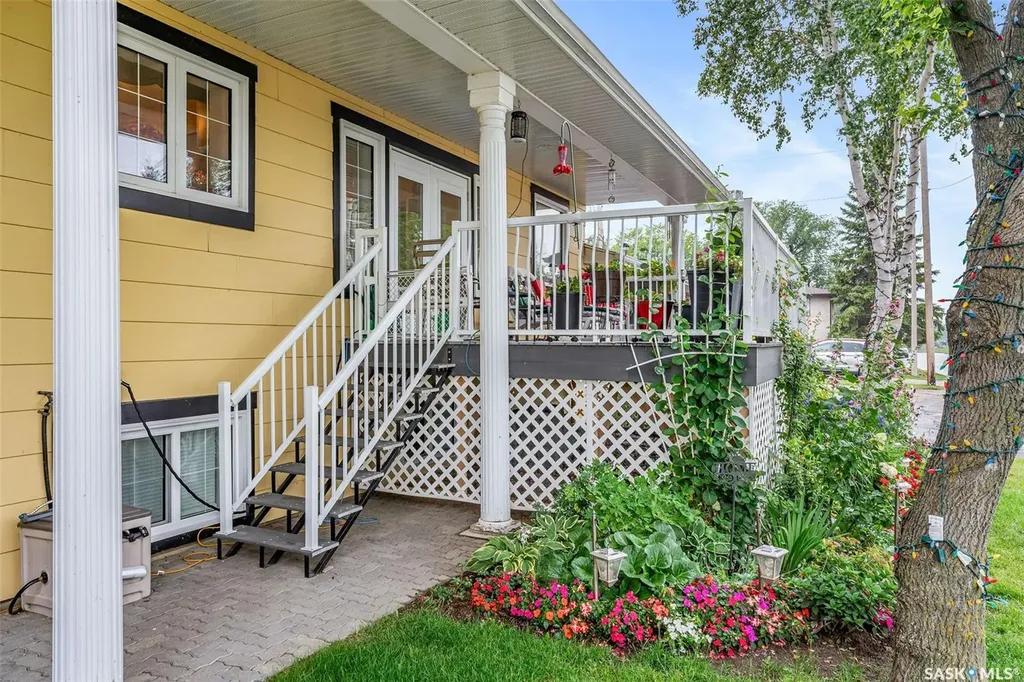 100 Bartlett Avenue Kinistino SK S0J 0H1