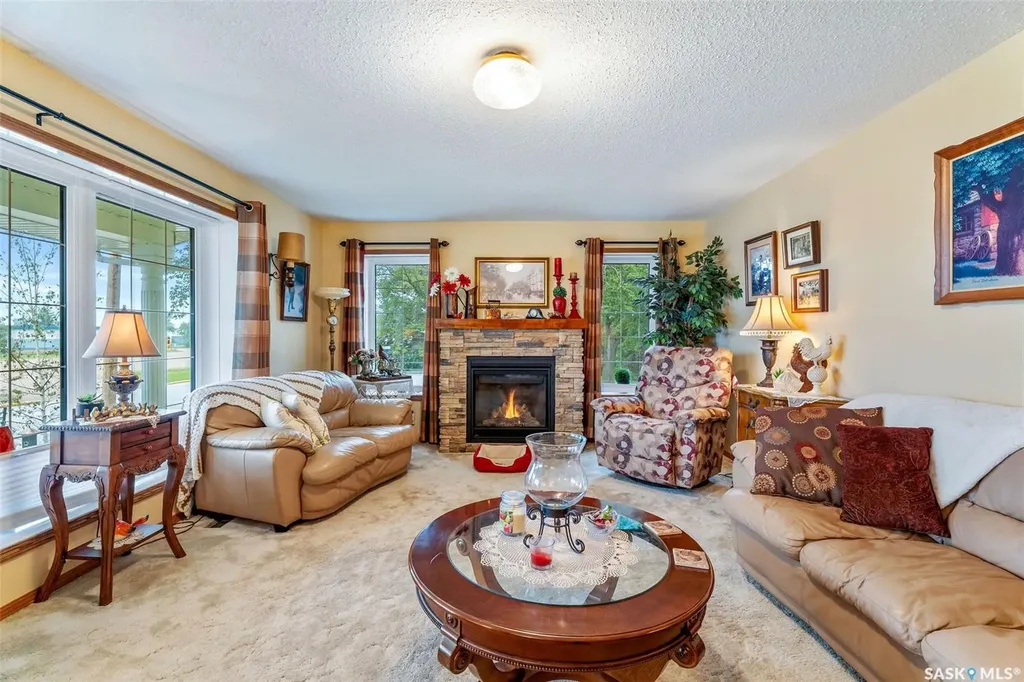 100 Bartlett Avenue Kinistino SK S0J 0H1